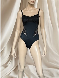 Чёрный гипюр 2530